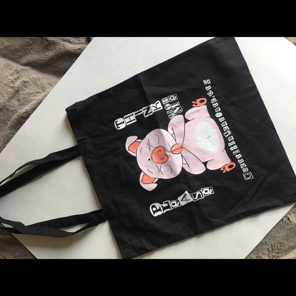 4 for $25 Tote pig  (💥⚡️4 for$25💥⚡️)